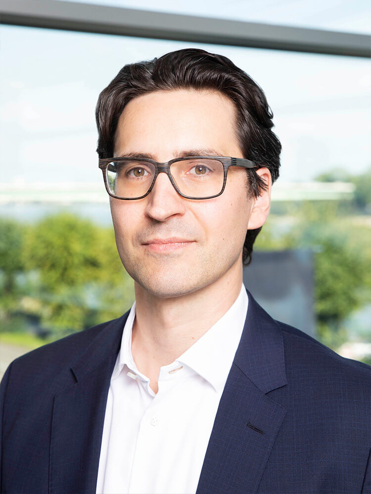 Michael Below-Anwalt-Rechtsanwalt-Kanzlei-MTR Legal Rechtsanwälte