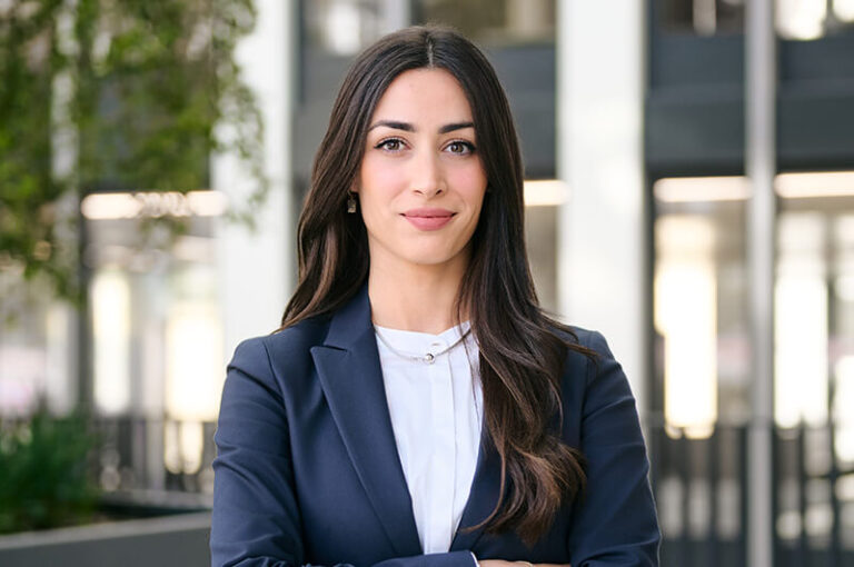 Yesim Satar-Koznan-Anwalt-Rechtsanwalt-Kanzlei-MTR Legal Rechtsanwälte