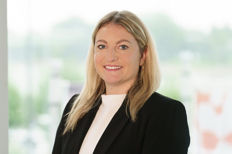 Carolin Gerring-Keil-Anwalt-Rechtsanwalt-Kanzlei-MTR Legal Rechtsanwälte