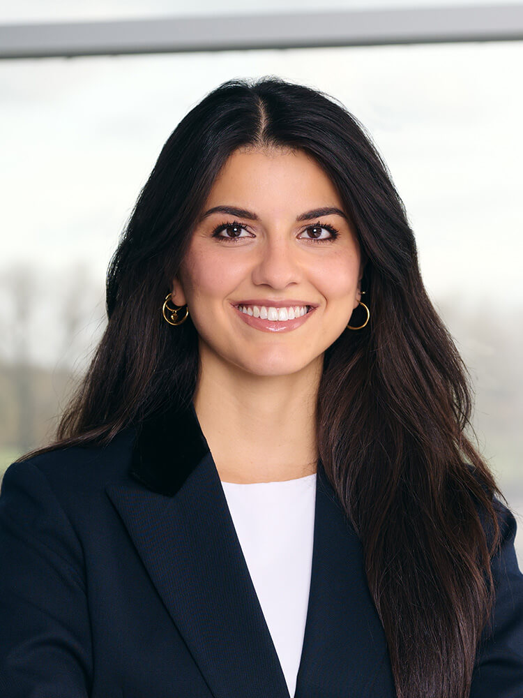 Gökçe Aşkar-Anwalt-Rechtsanwalt-Kanzlei-MTR Legal Rechtsanwälte