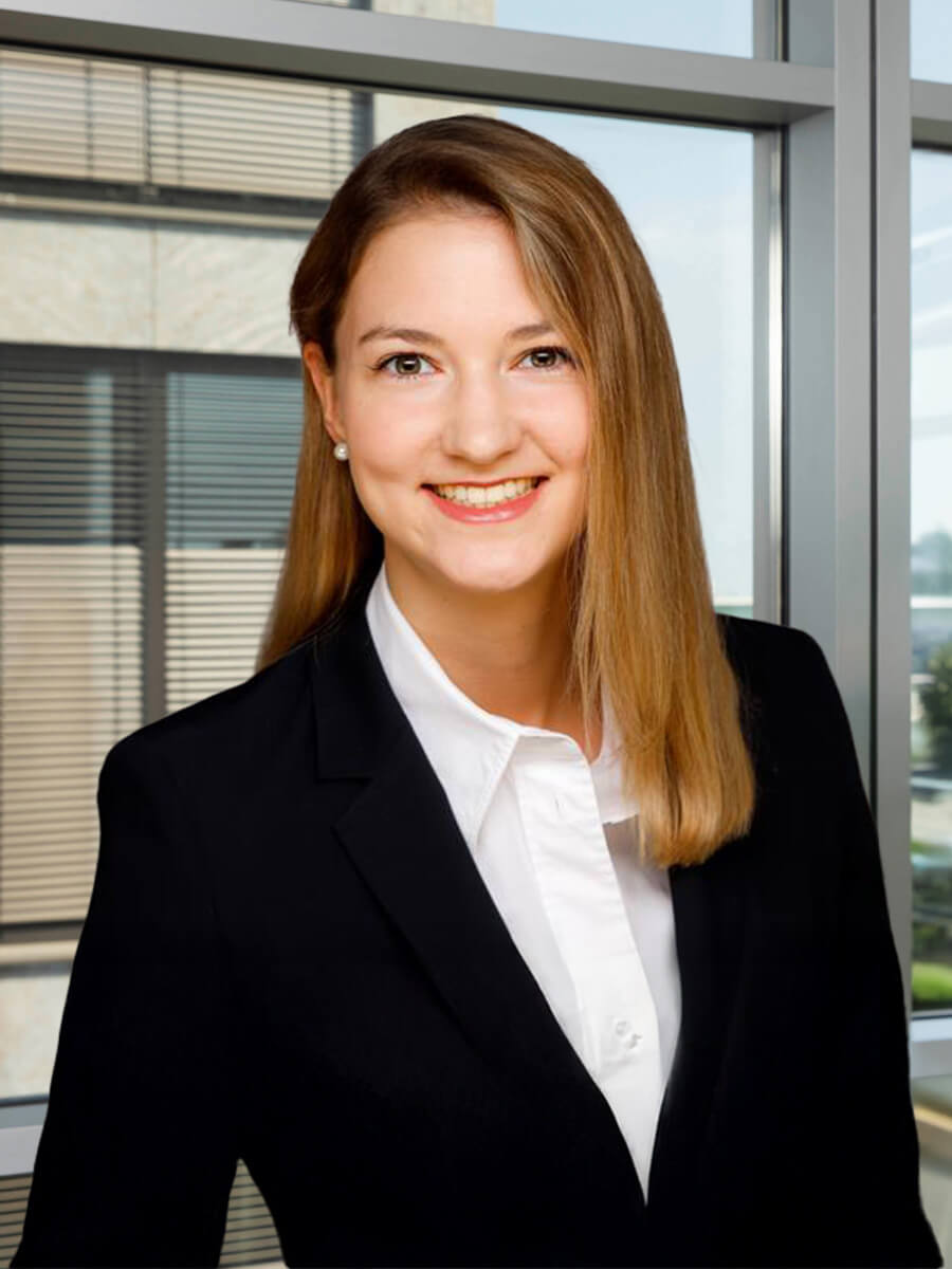 Luisa Brinkmann-Anwalt-Rechtsanwalt-Kanzlei-MTR Legal Rechtsanwälte